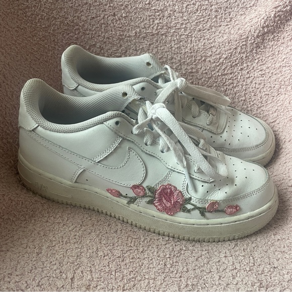 White Air Force Ones with Pink Rose Embroidery (size 6Y) fit like a women’s 7.5! - Picture 1 of 4